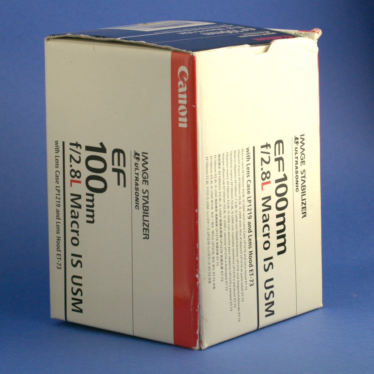 Canon EF 100mm 2.8 L IS Lens Near Mint Condition