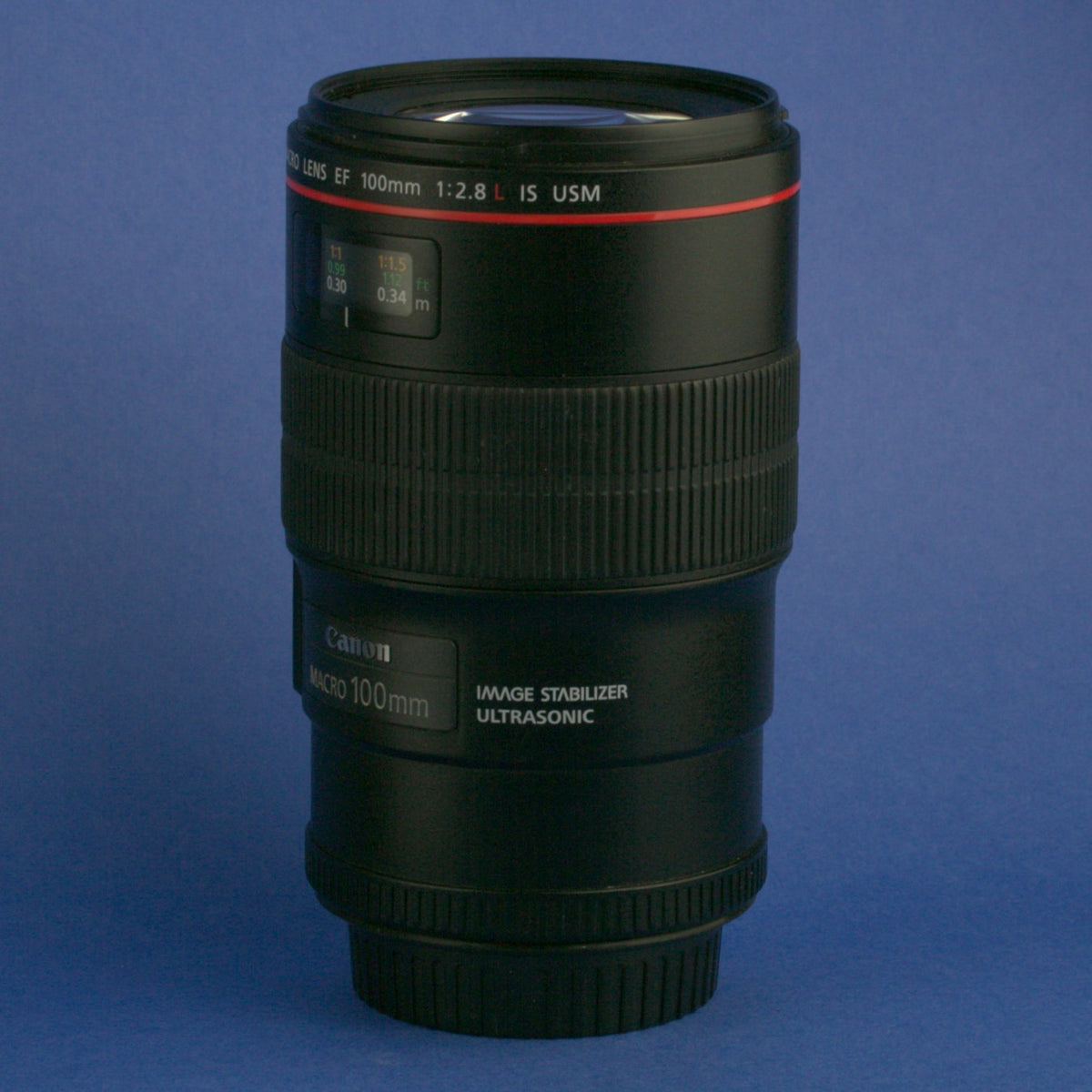 Canon EF 100mm 2.8 L IS Lens Near Mint Condition