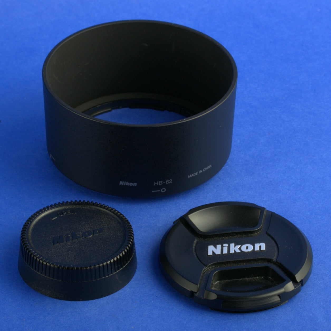 Nikon AF-S Nikkor 85mm 1.8 Lens US Model Near Mint Condition
