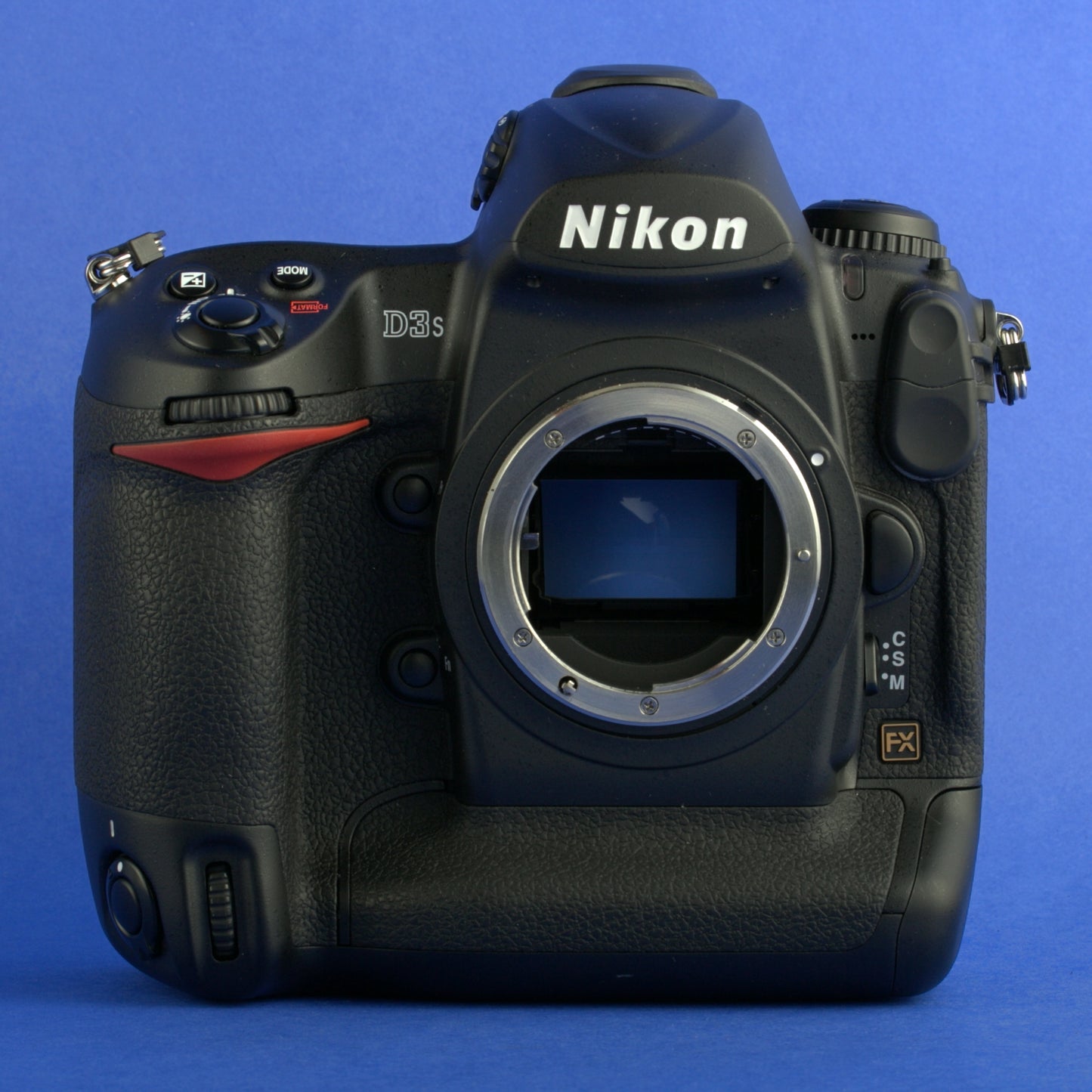 Nikon D3S Digital Camera Body 7700 Actuations Near Mint Condition