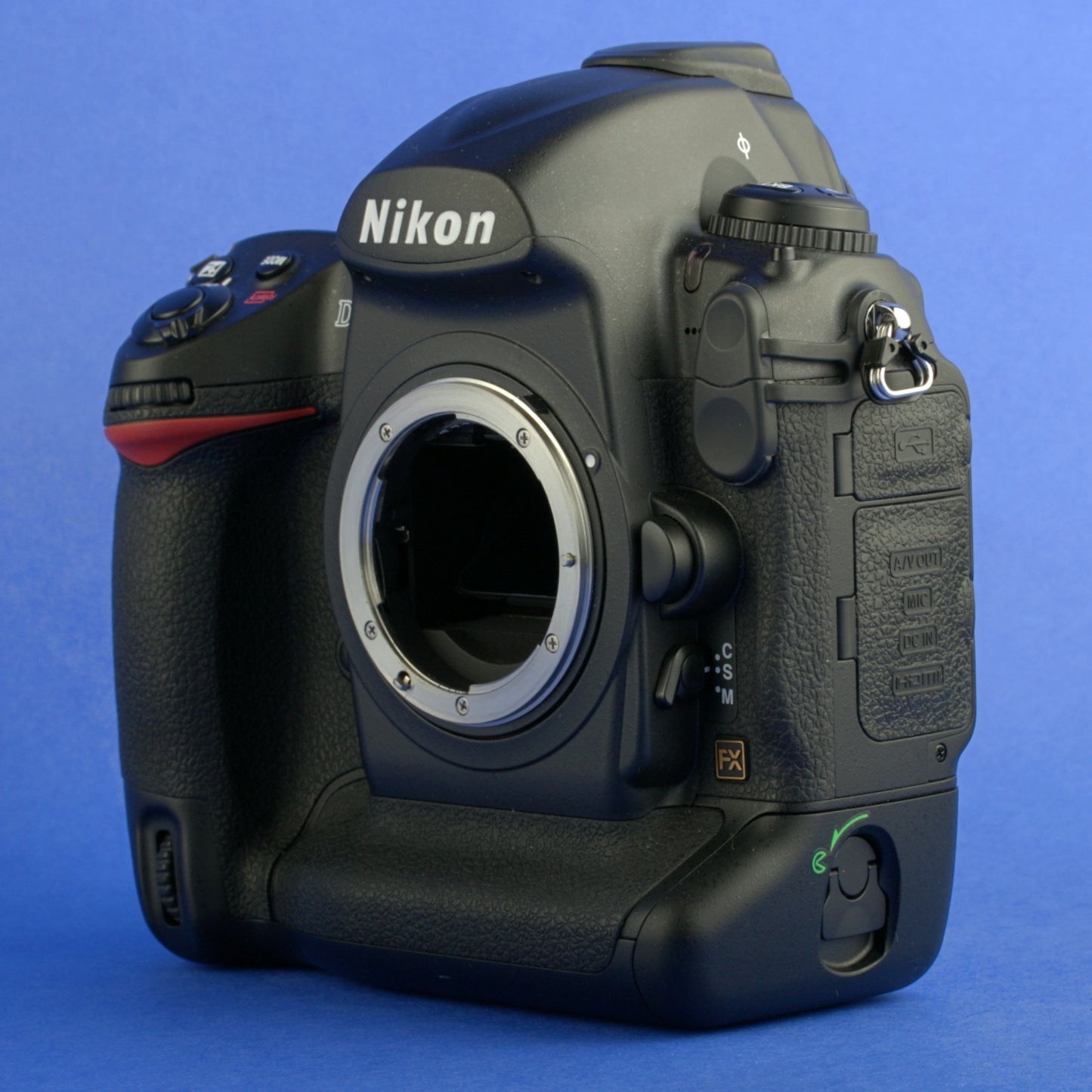 Nikon D3S Digital Camera Body 7700 Actuations Near Mint Condition