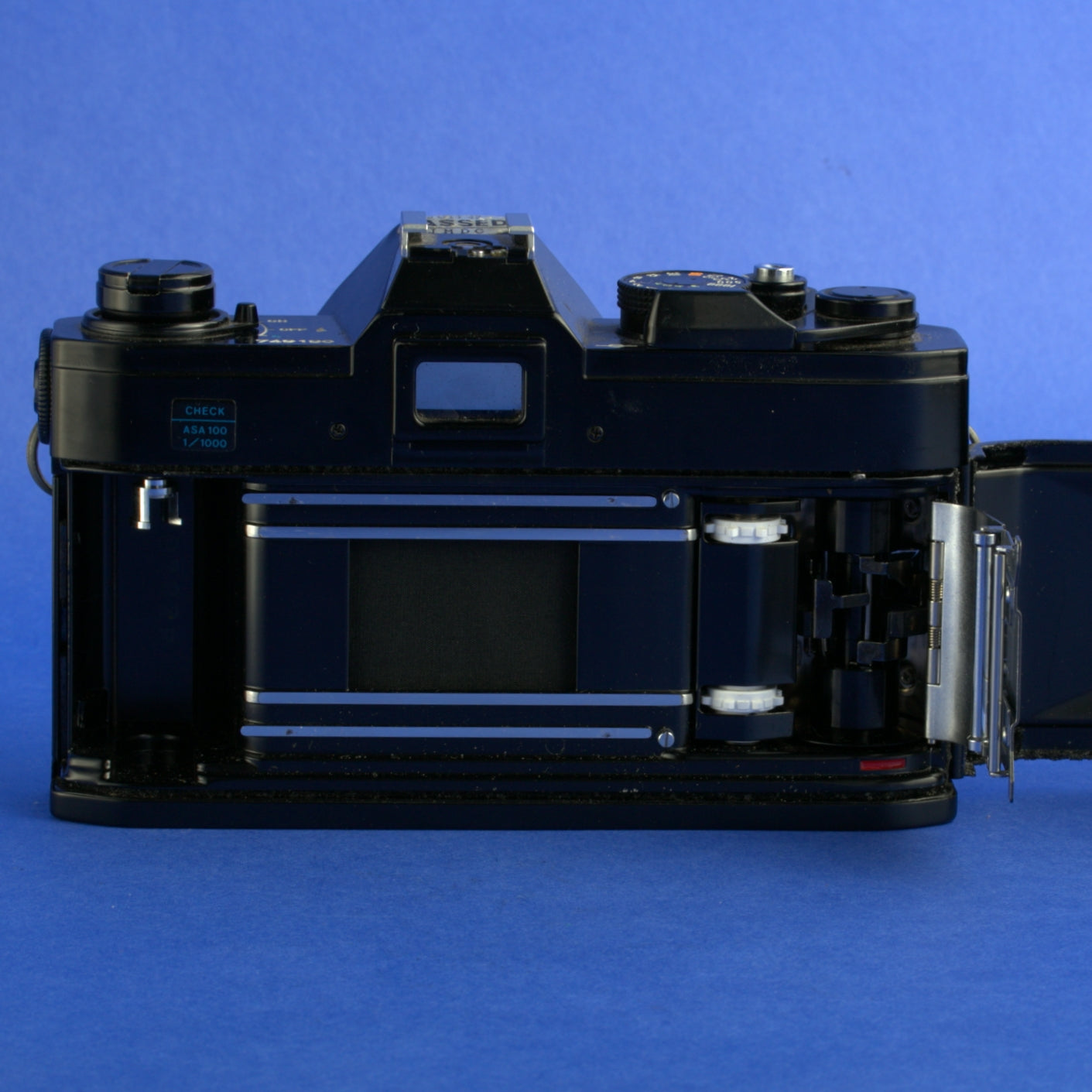 Black Canon FTb Film Camera Body