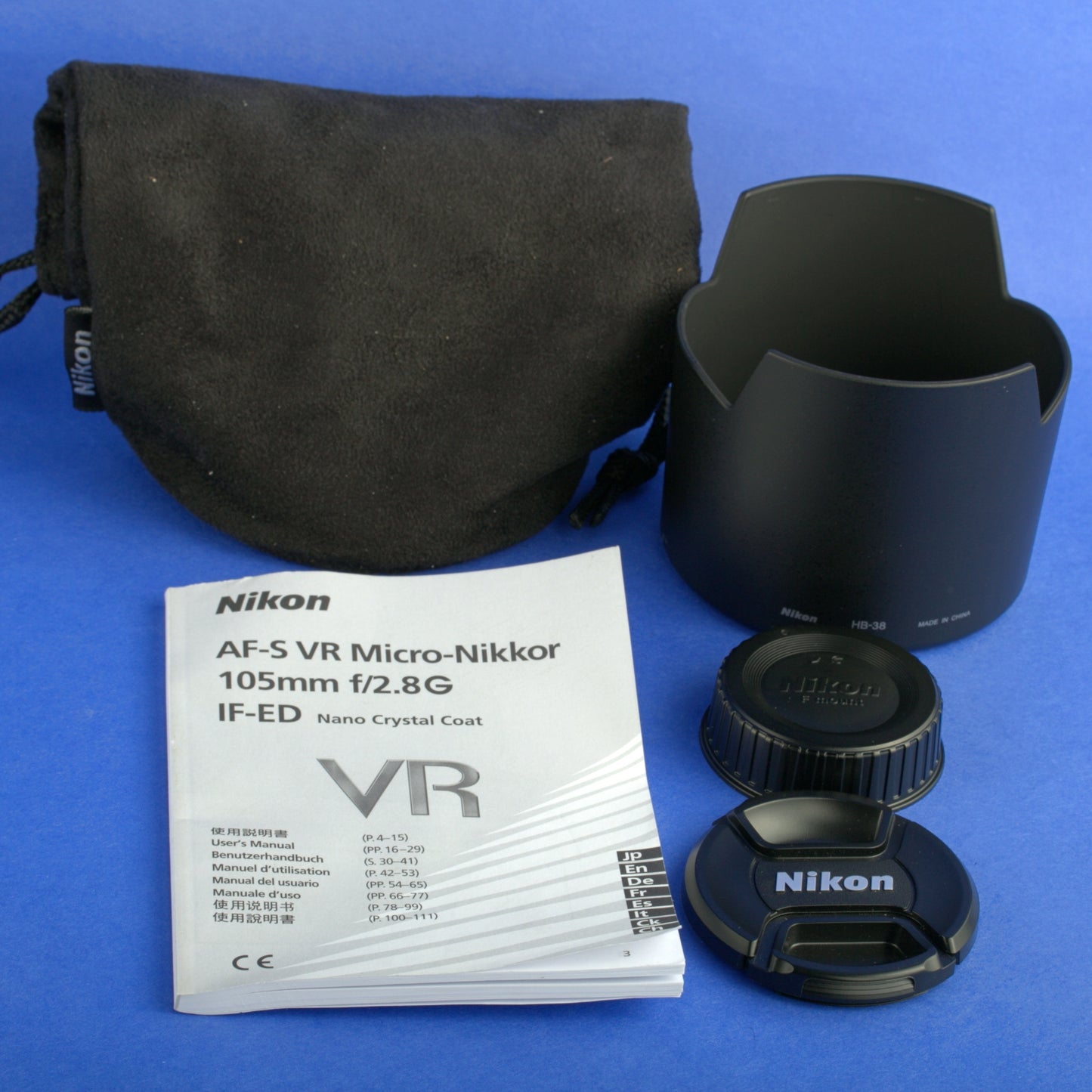 Nikon AF-S Nikkor 105mm 2.8 VR Lens US Model Mint Condition
