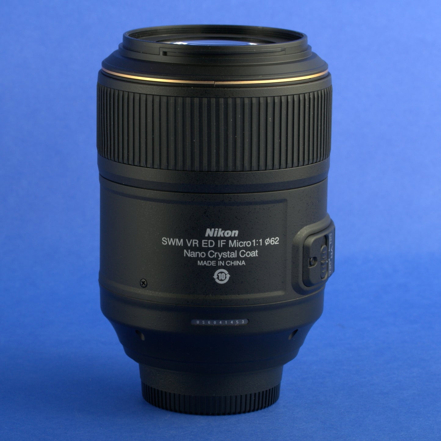 Nikon AF-S Nikkor 105mm 2.8 VR Lens US Model *** READ ***