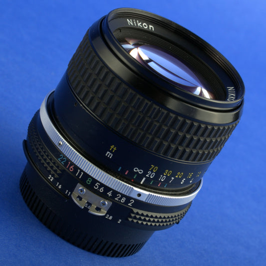 Nikon Nikkor 85mm F2 Ai Lens