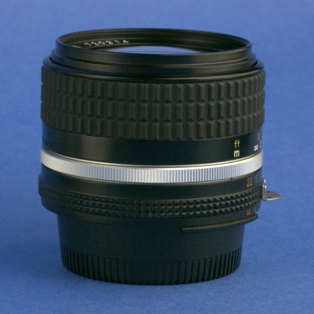 Nikon Nikkor 28mm 2.8 Ai-S Lens Near Mint Condition