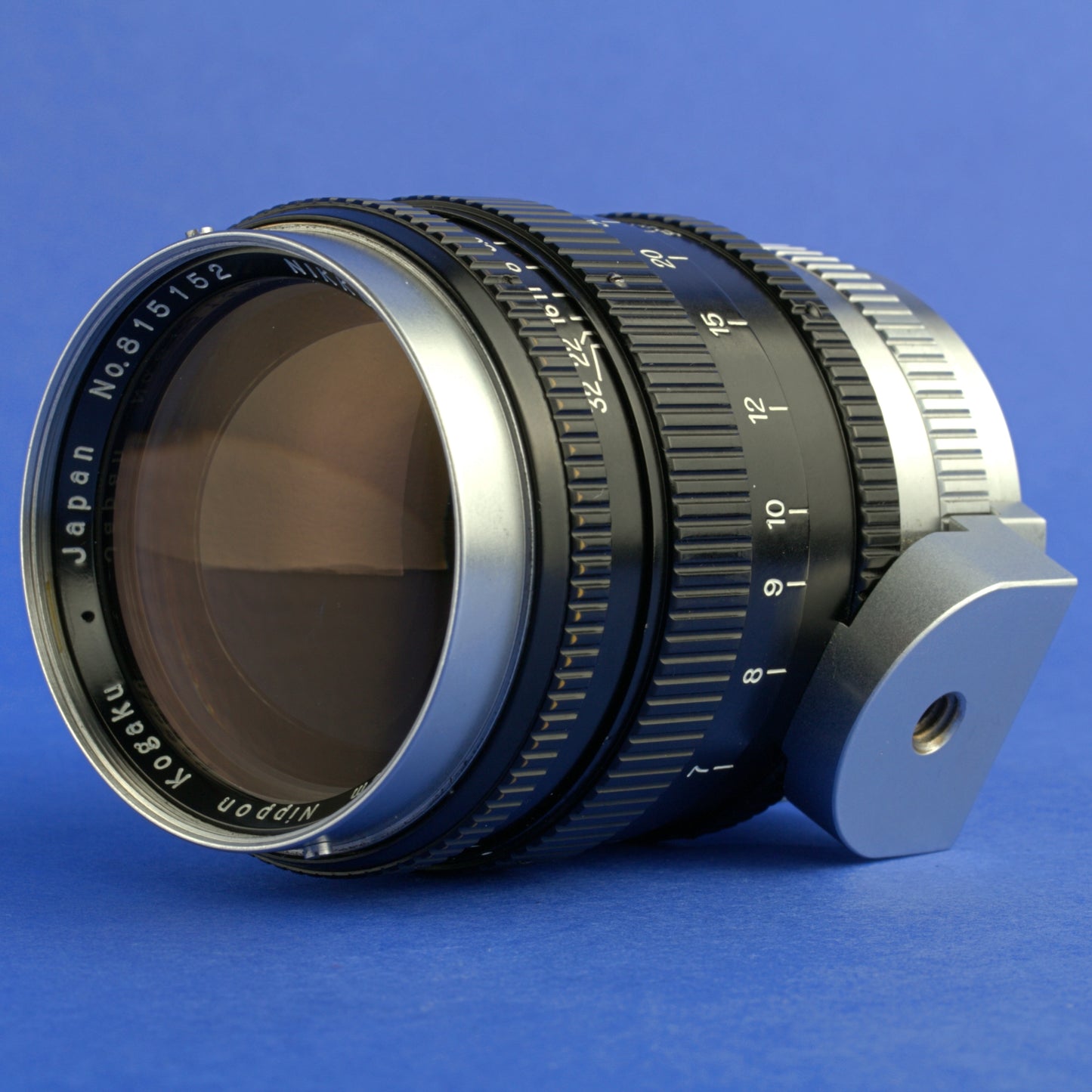 Early Nikon Nikkor-P.C 105mm 2.5 Rangefinder Lens with Hood Case Caps Beautiful