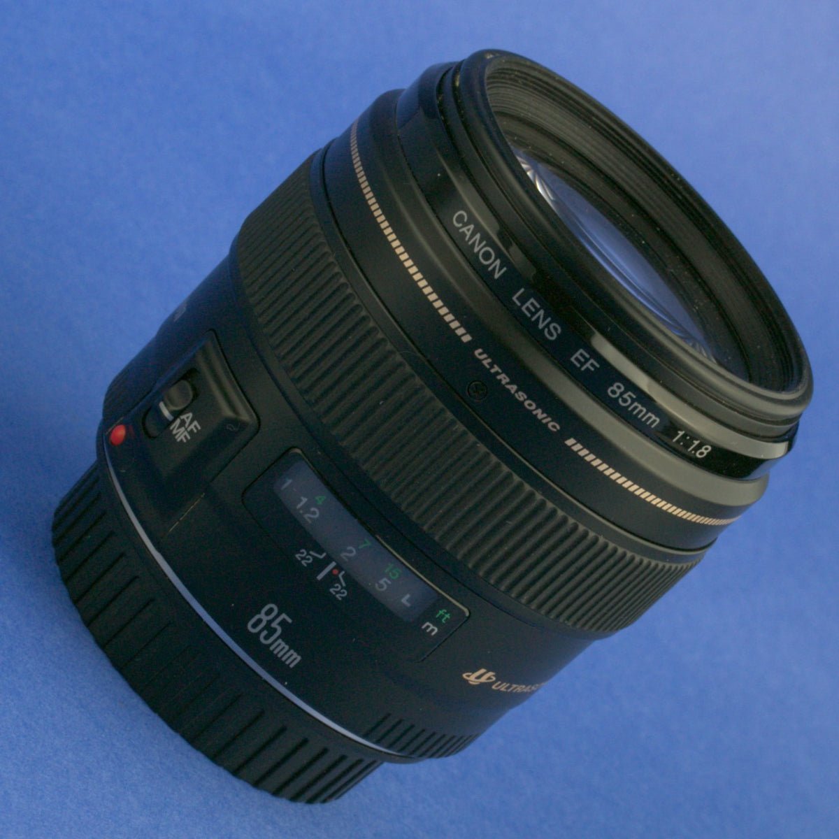 Canon EF 85mm 1.8 Lens Beautiful Condition