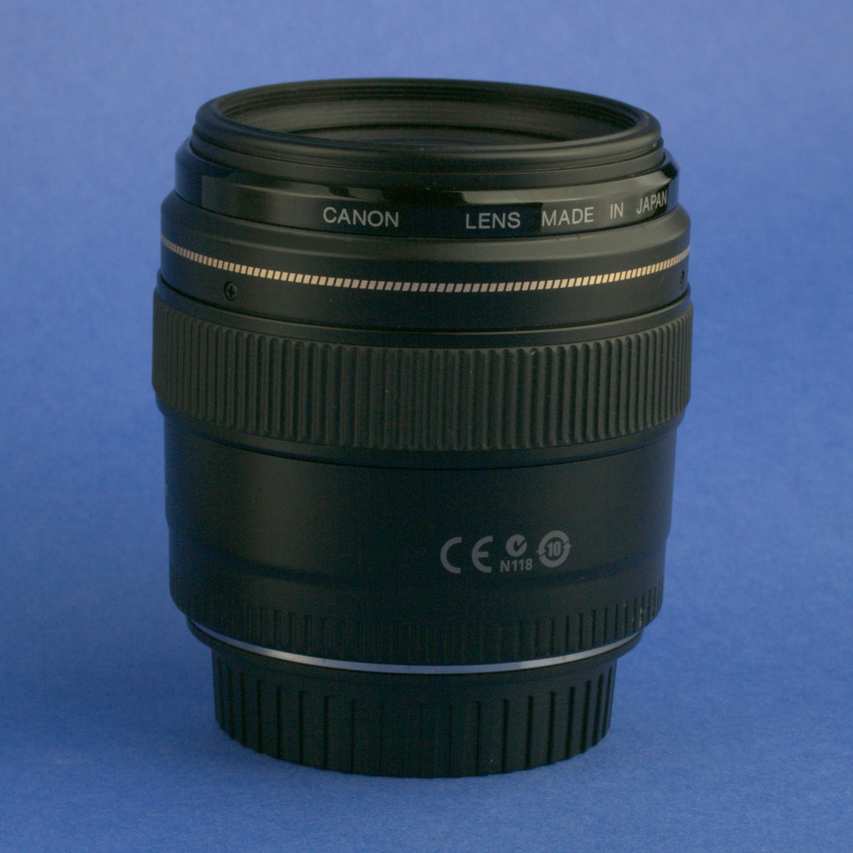 Canon EF 85mm 1.8 Lens Beautiful Condition
