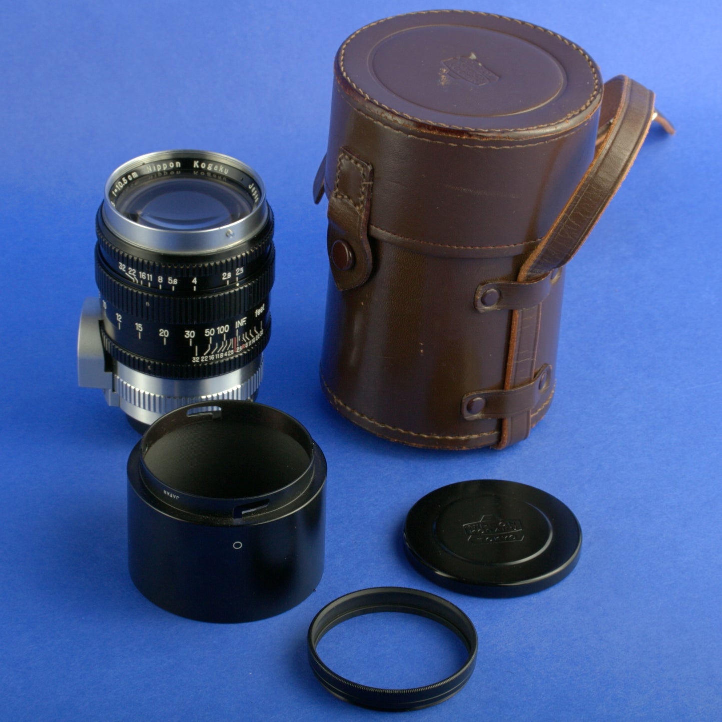 Early Nikon Nikkor-P.C 105mm 2.5 Rangefinder Lens with Hood Case Caps Beautiful