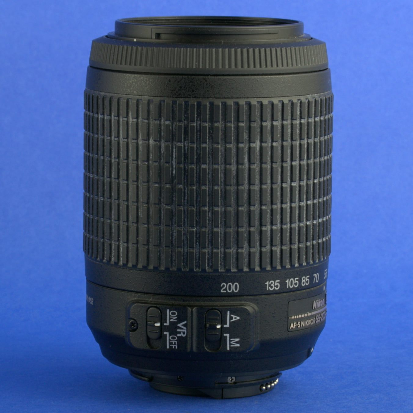 Nikon AF-S Nikkor 55-200mm 4-5.6 DX VR Lens US Model