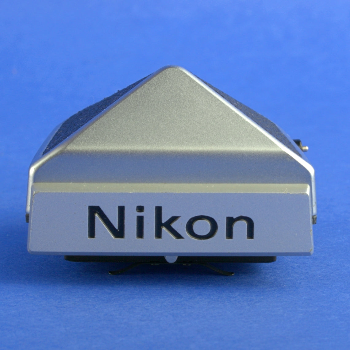 Nikon DE-1 Eye Level Finder for F2 Cameras Near Mint Condition