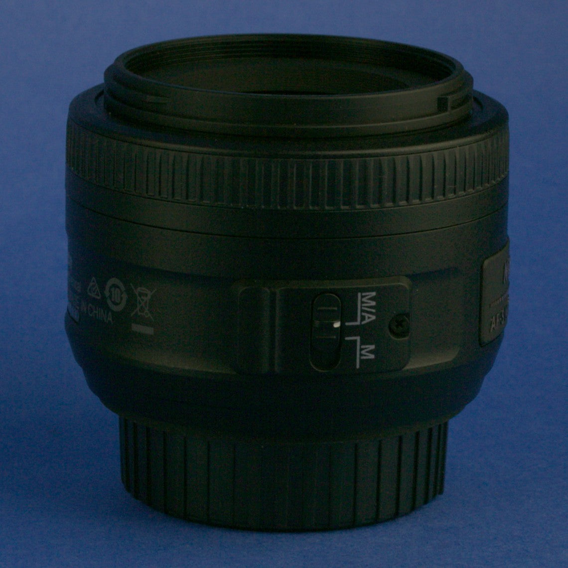 Nikon AF-S Nikkor 35mm 1.8 G DX Lens US Model Mint Condition