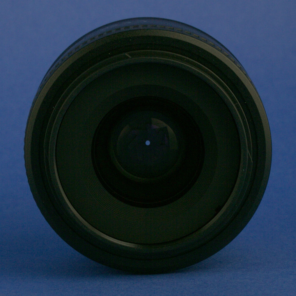 Nikon AF-S Nikkor 35mm 1.8 G DX Lens US Model Mint Condition