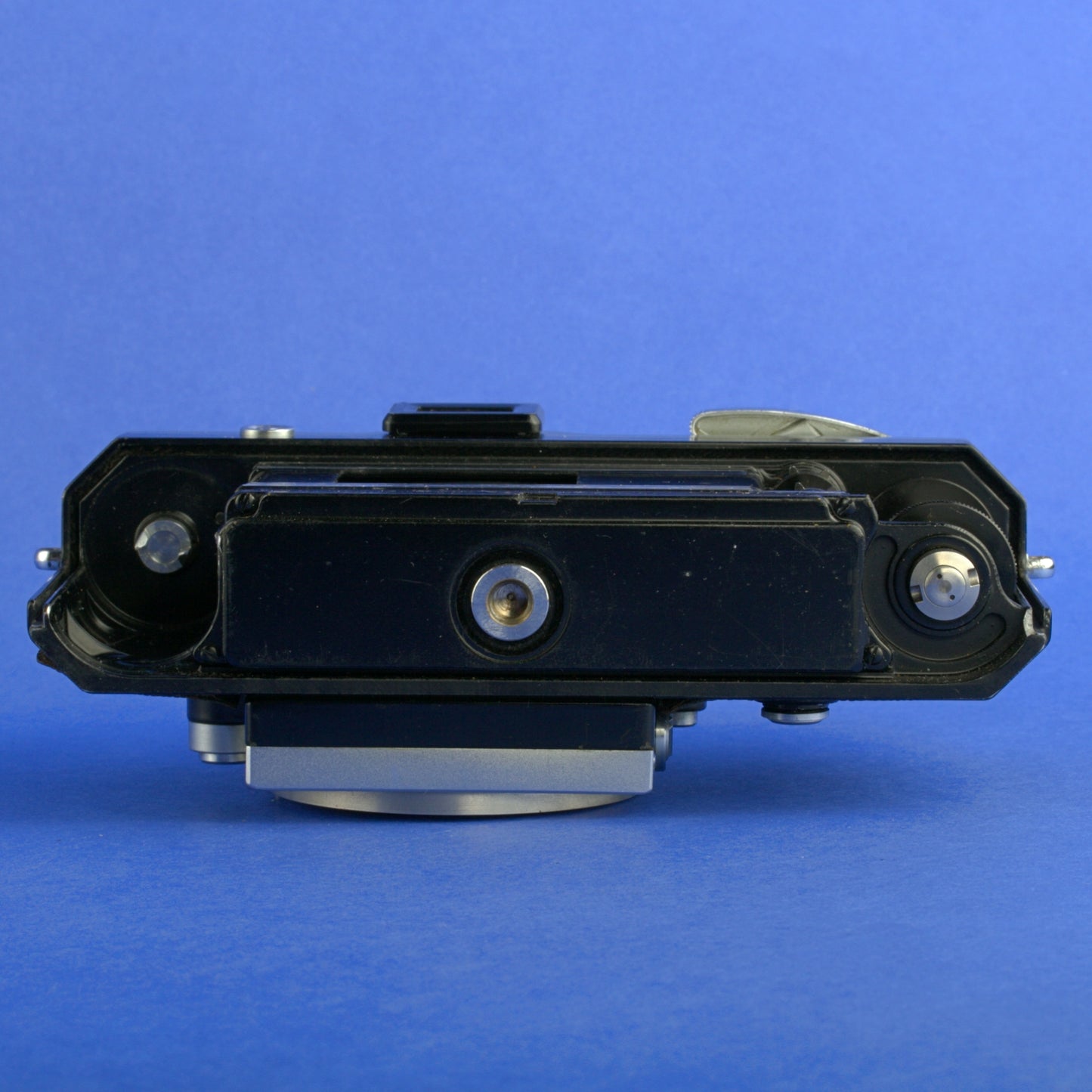 Nikon F Early Camera Body 6403660 with Type 1 Finder Triangular Pins