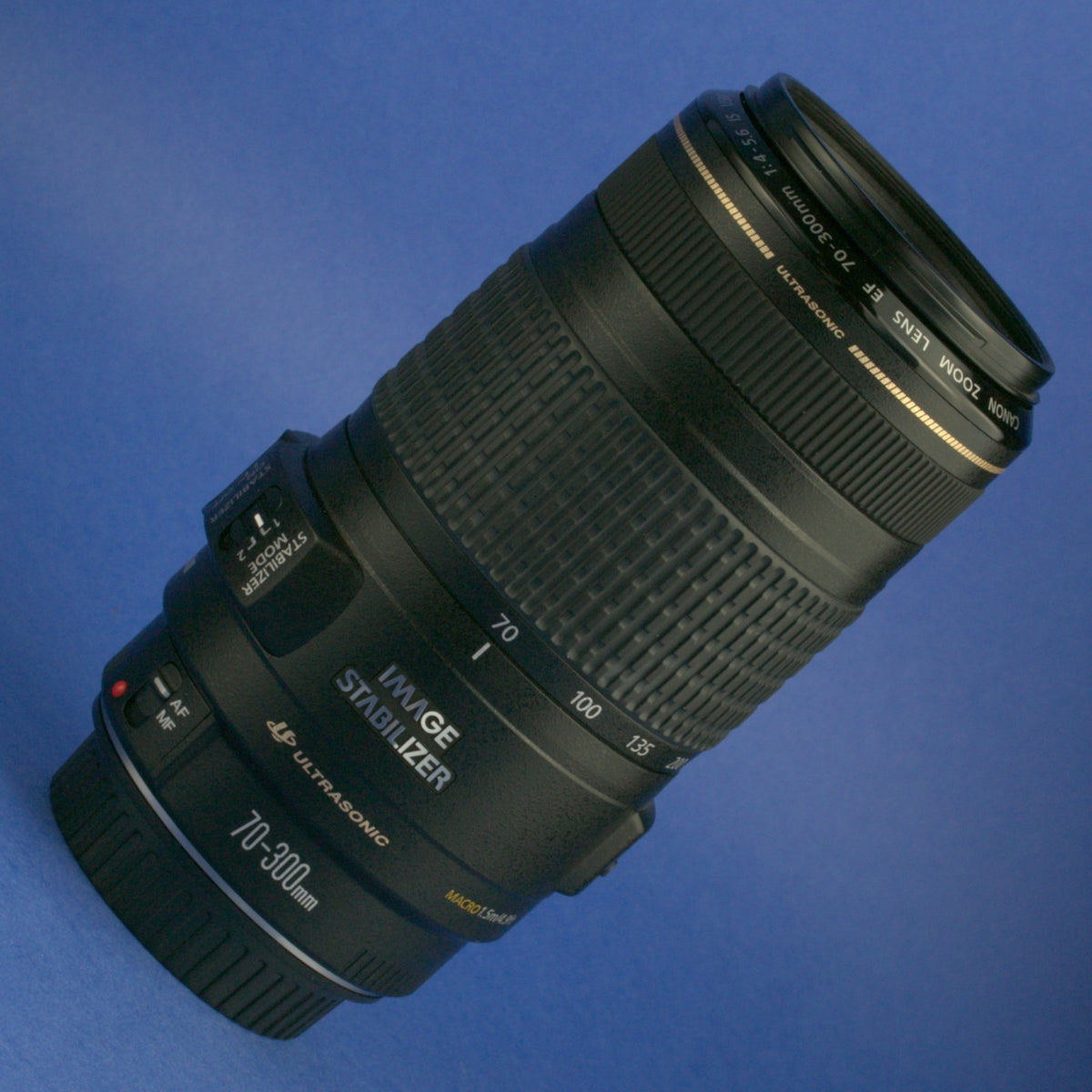 Canon EF 70-300mm 4-5.6 IS Lens Near Mint Condition