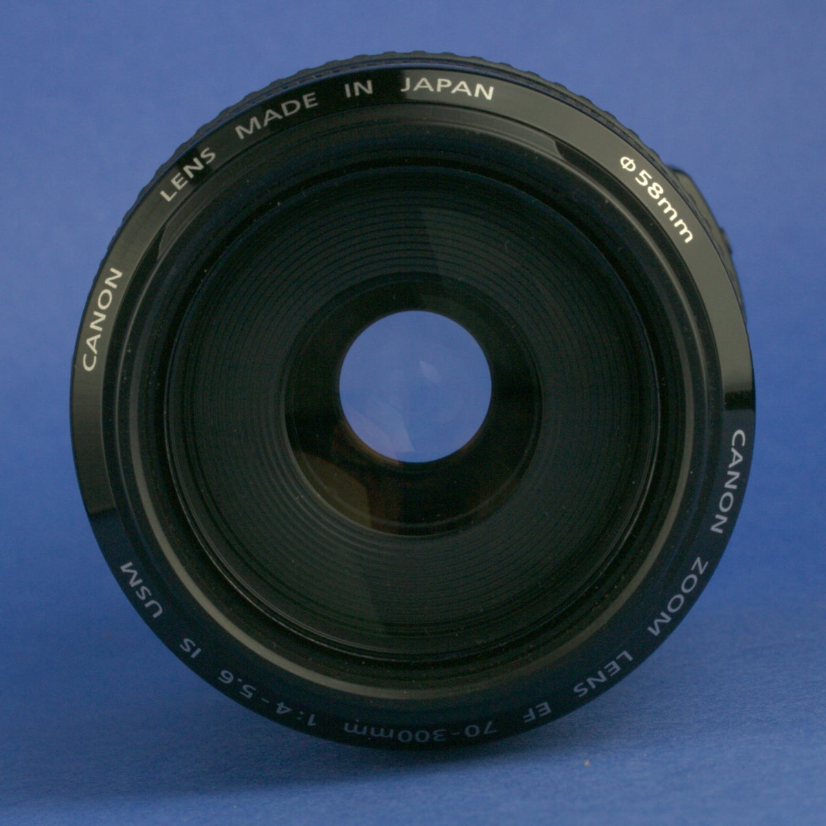 Canon EF 70-300mm 4-5.6 IS Lens Near Mint Condition