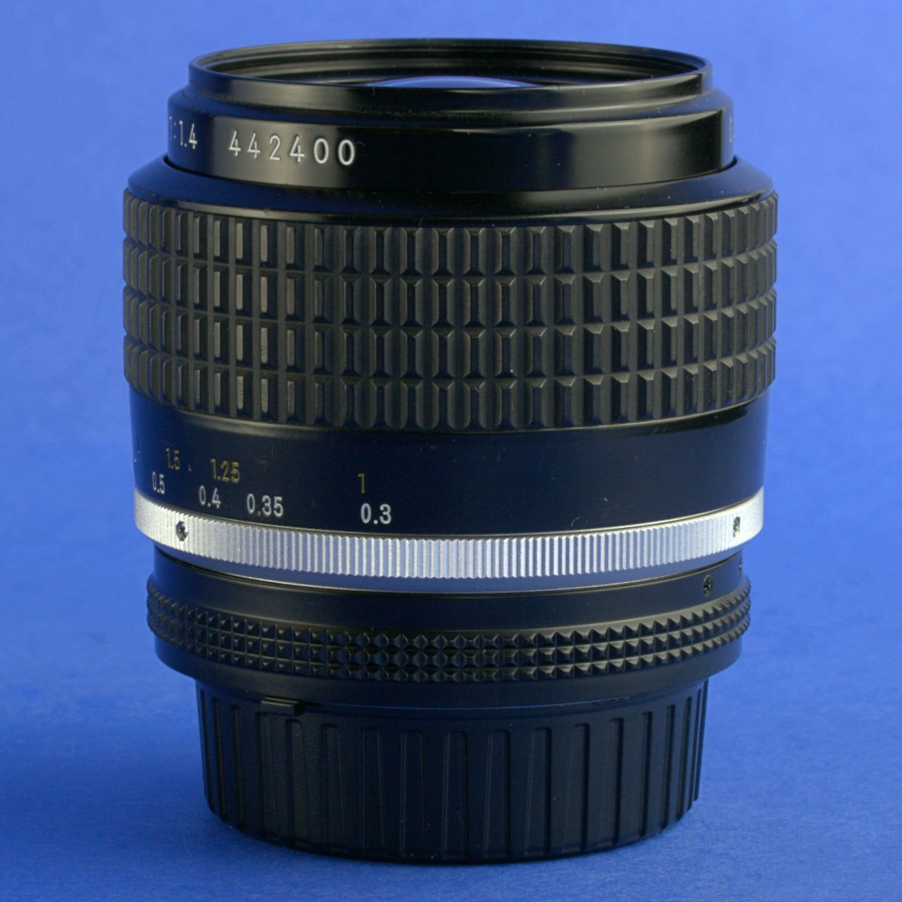 Nikon Nikkor 35mm 1.4 Ai-S Lens Beautiful Condition