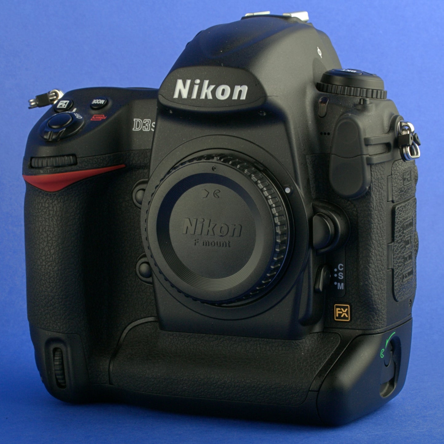 Nikon D3S Digital Camera Body 5200 Actuations US Model Near Mint Condition