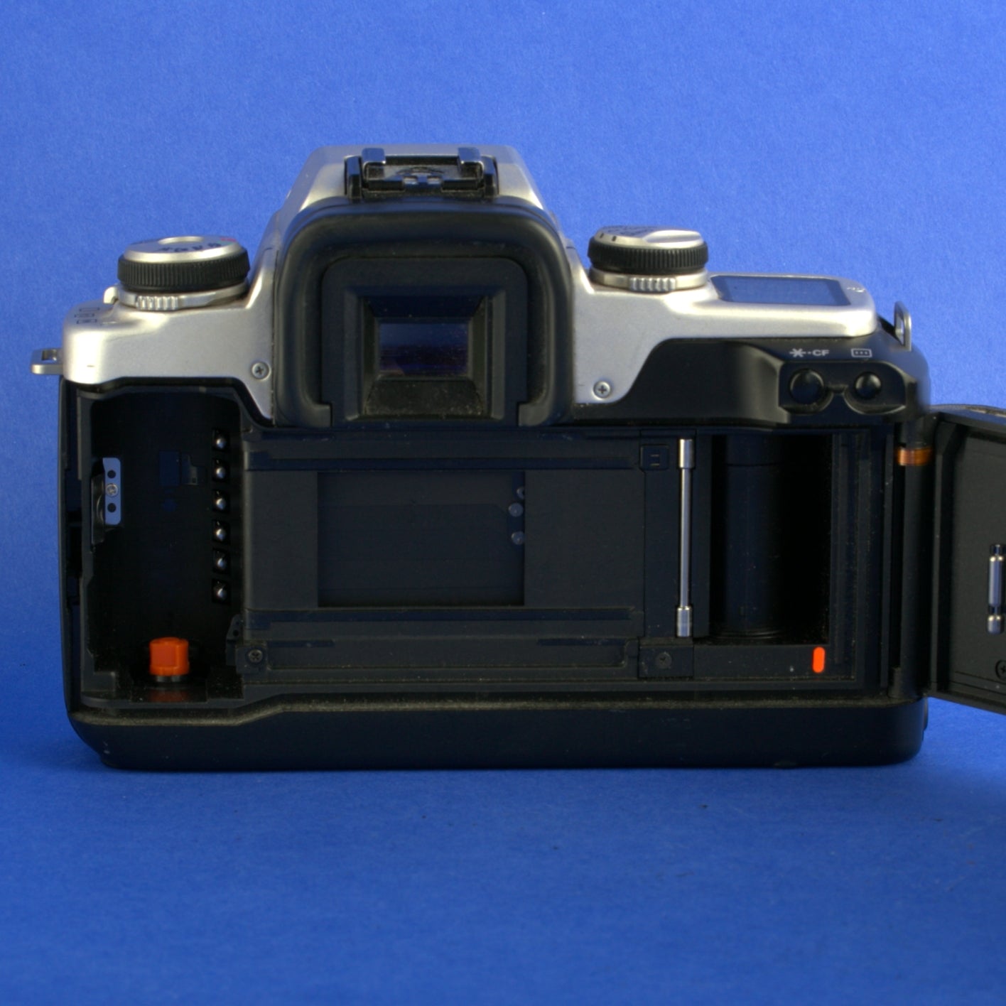 Canon EOS Elan IIE Film Camera Body