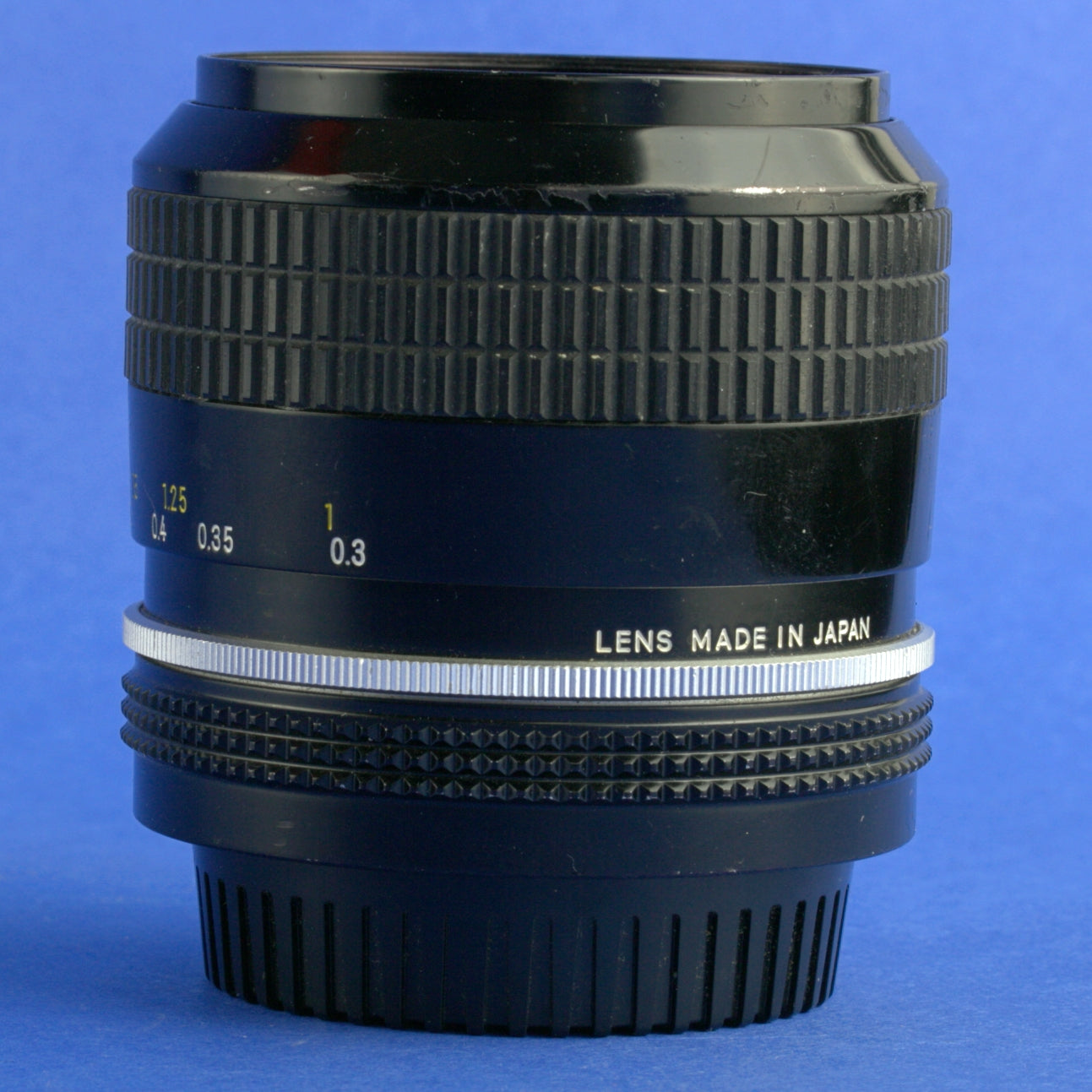 Late Nikon Nikkor 28mm F2 Non-Ai Lens Rubber Focus