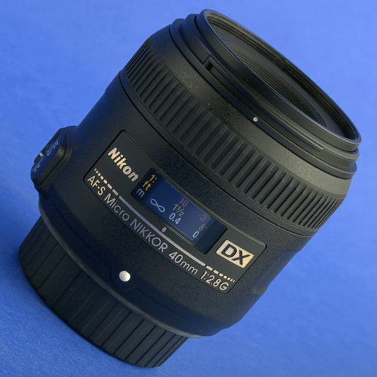 Nikon AF-S Micro Nikkor 40mm 2.8 DX Lens US Model Mint Condition