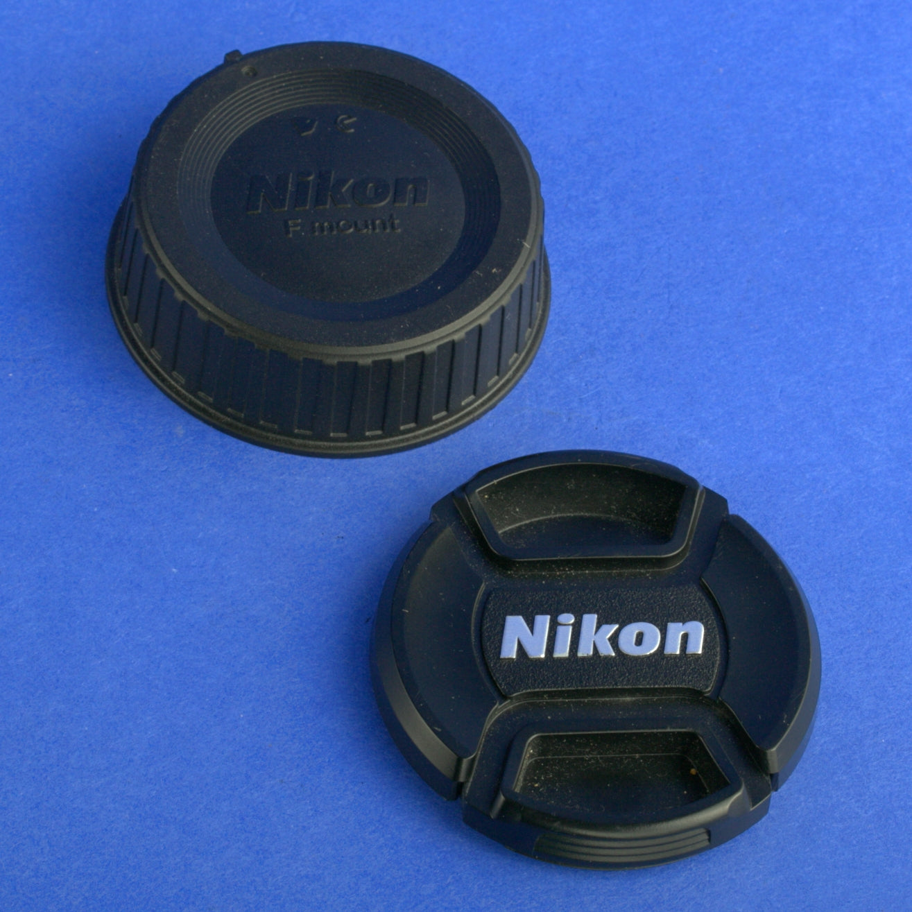 Nikon AF-S Micro Nikkor 40mm 2.8 DX Lens US Model Mint Condition