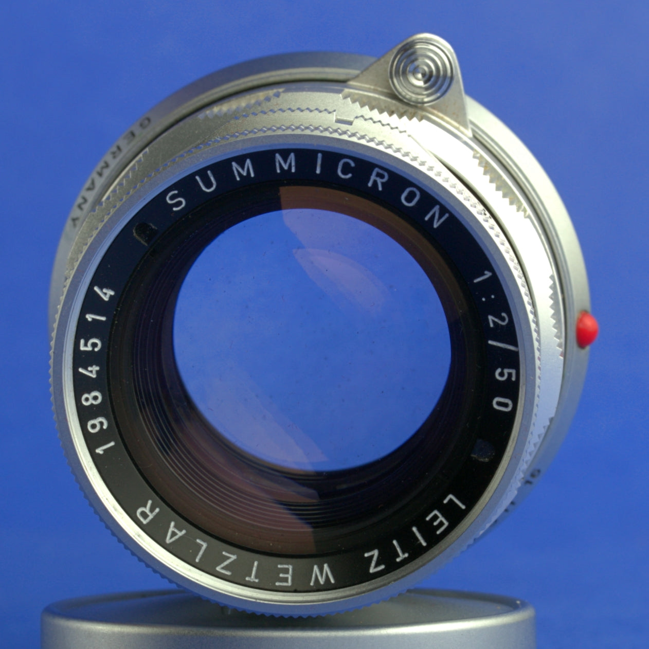 Leica Summicron 50mm F2 Rigid Lens M Mount Near Mint Condition