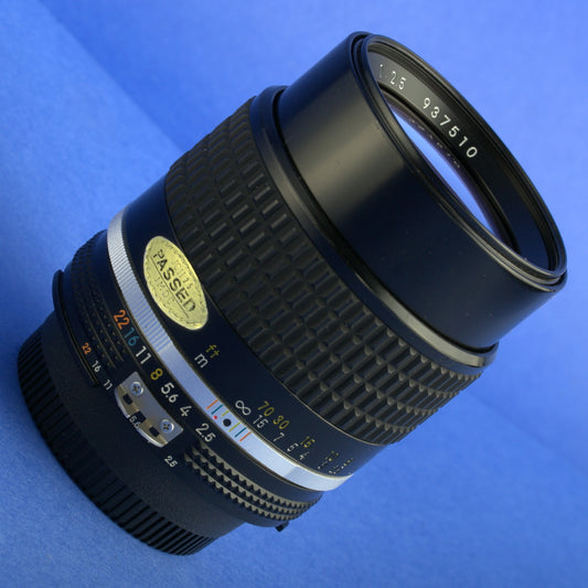 Nikon Nikkor 105mm 2.5 Ai-S Lens