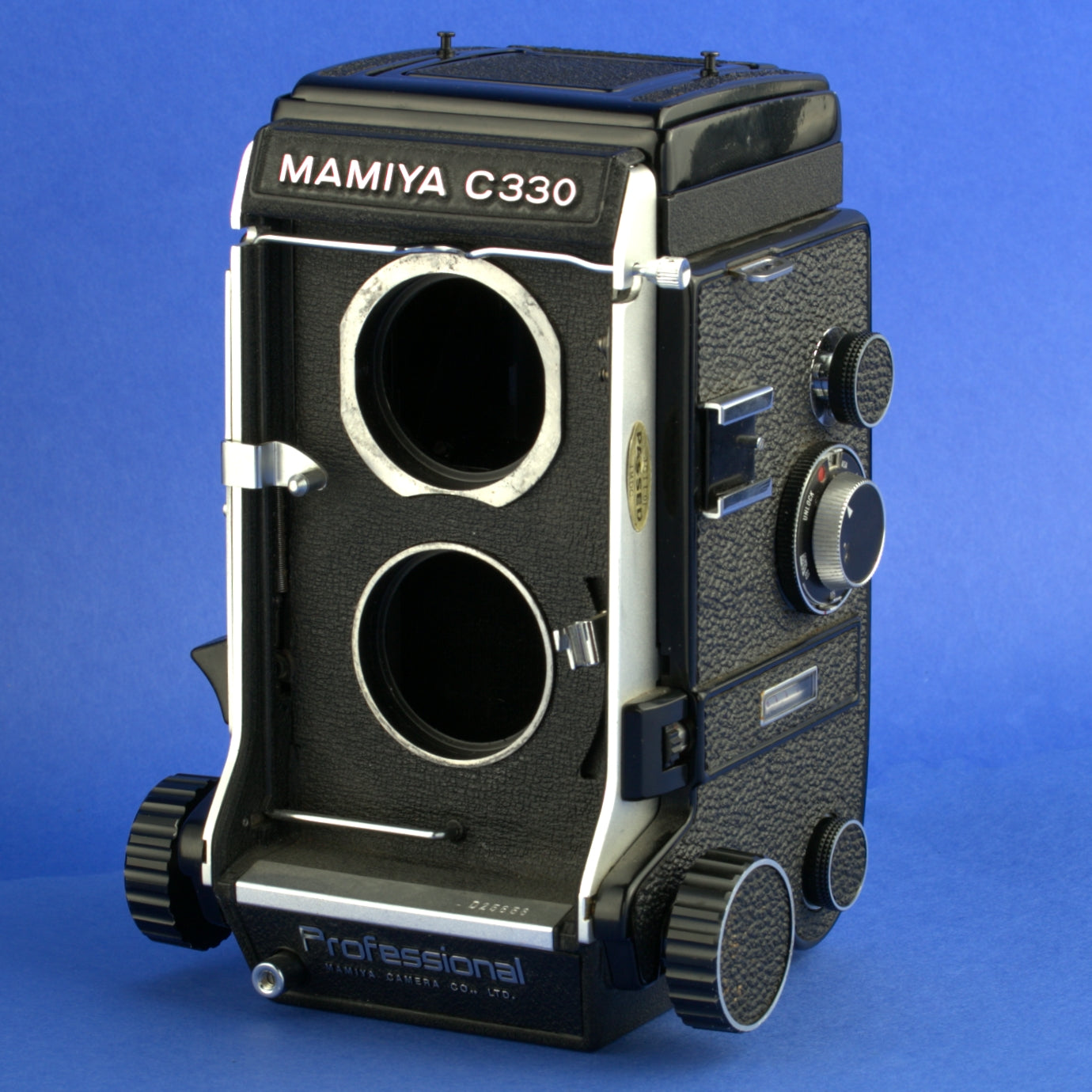 Mamiya C330 Film Camera Body with Waist Level Finder