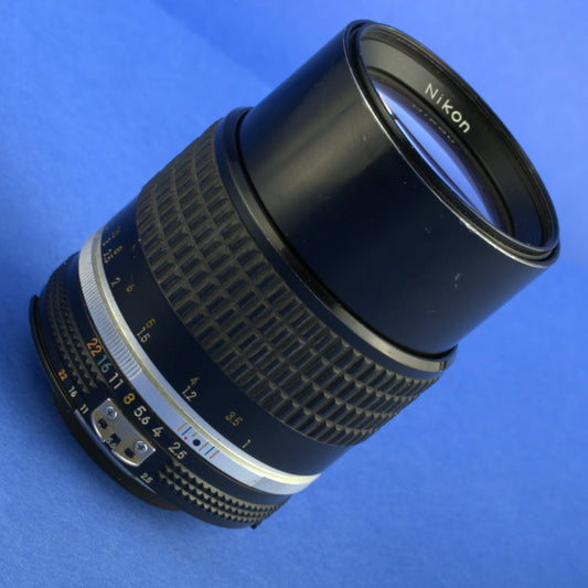 Nikon Nikkor 105mm 2.5 Ai-S Lens