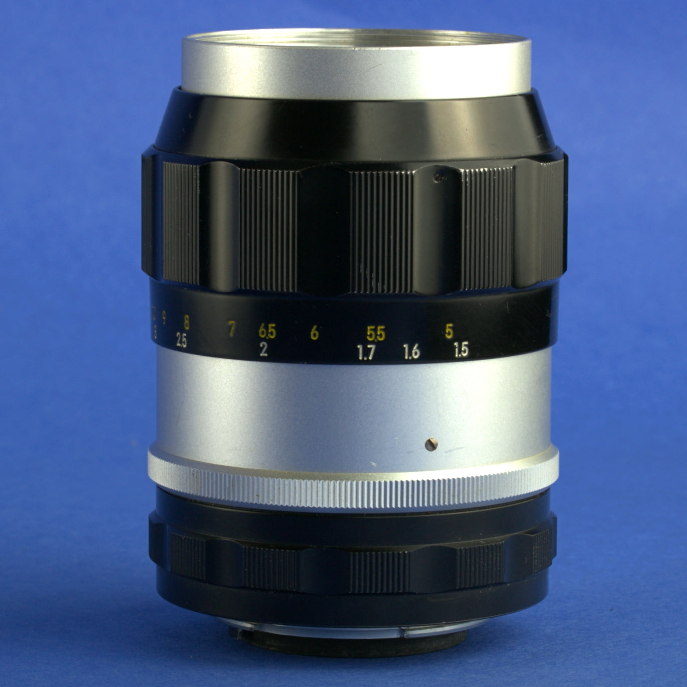 Nikon Nikkor-Q 135mm 3.5 Non-Ai Lens