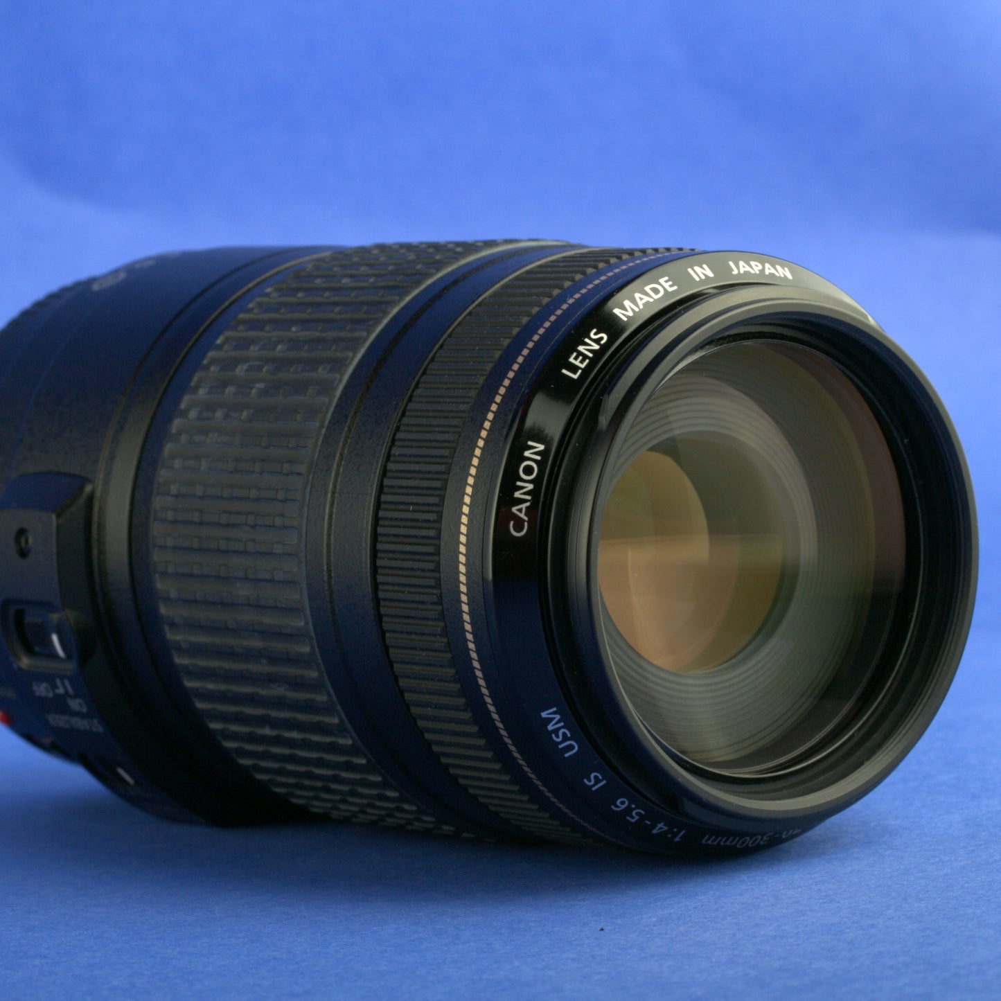 Canon EF 70-300mm 4-5.6 IS Lens