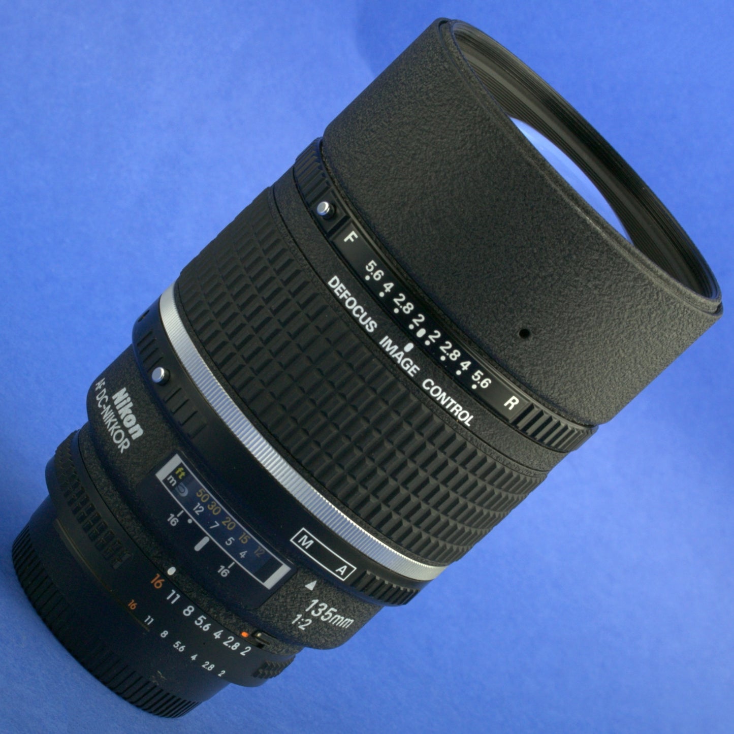 Nikon AF DC-Nikkor 135mm F2 D Lens Mint Condition