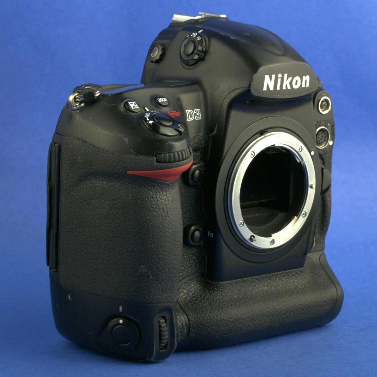 Nikon D3 Digital Camera Body US Model *** READ ***