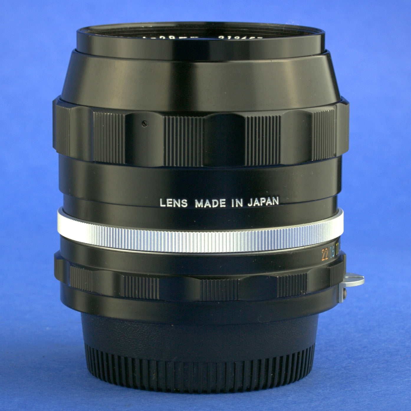 Nikon Nikkor-N.C 28mm F2 Non-Ai Lens Beautiful Condition