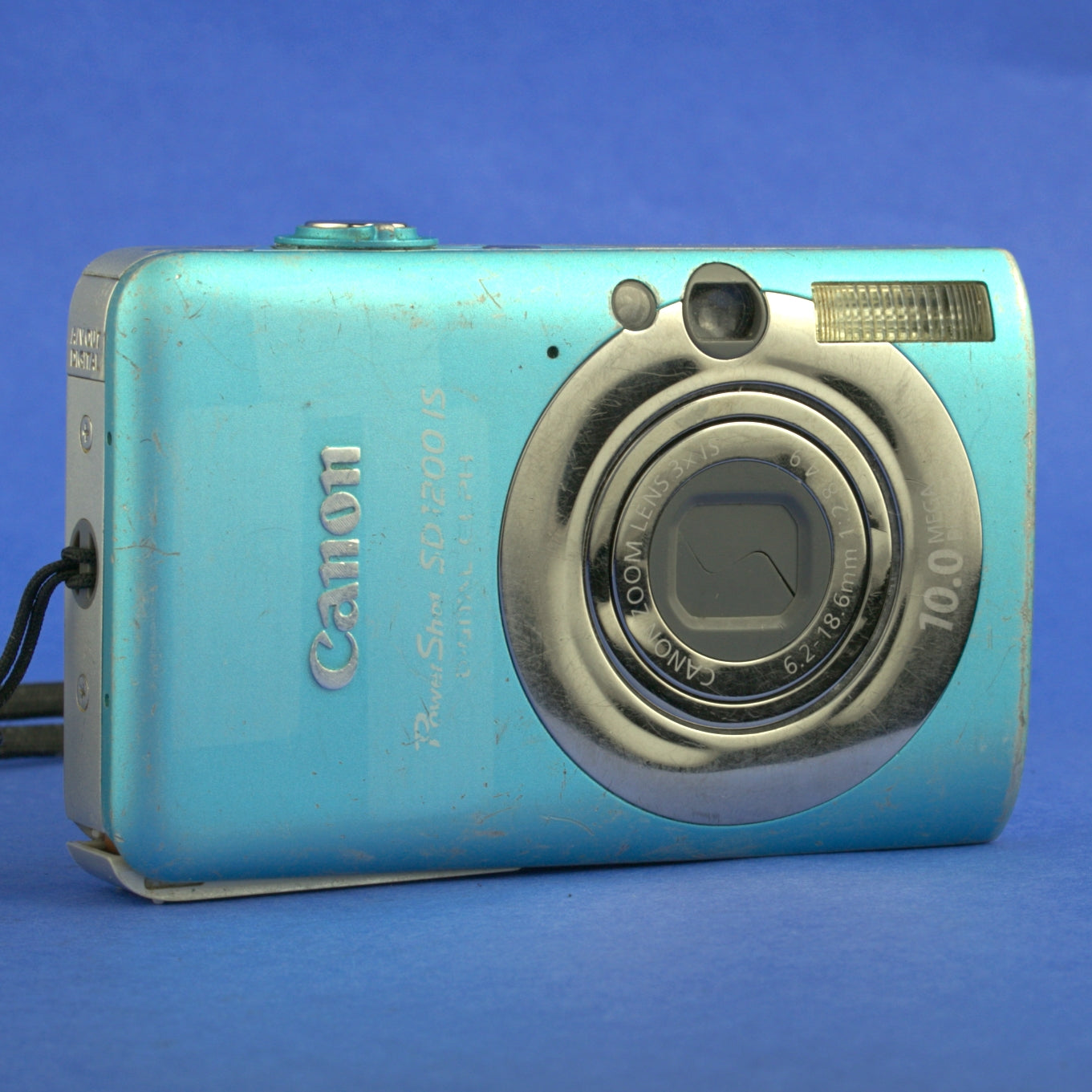 Canon SD1200 IS Digital Camera