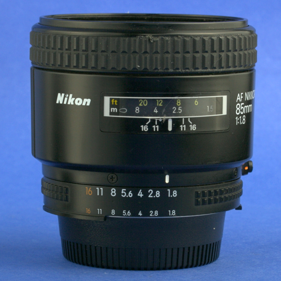 Nikon AF Nikkor 85mm 1.8 Lens