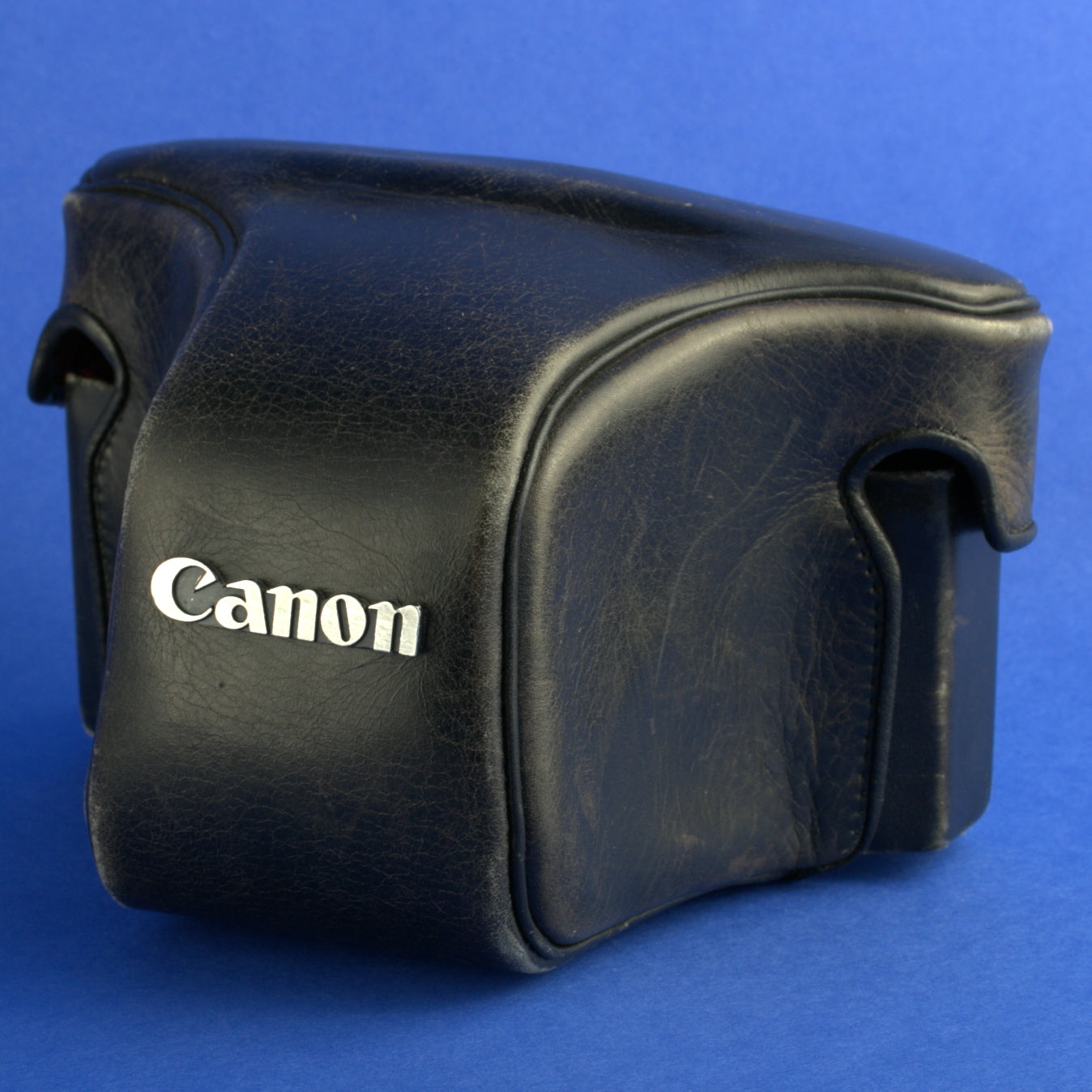 Canon Case S Ever Ready for F-1 Cameras