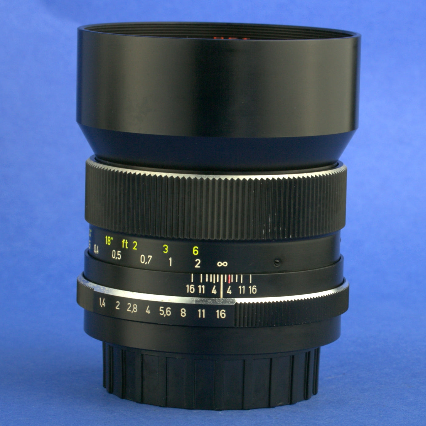 Zeiss Distagon 35mm 1.4 HFT Lens Rollei QBM Mount