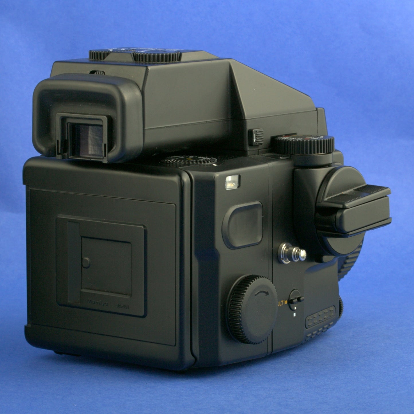 Mamiya M645 Super Medium Format Camera Kit Near Mint Condition
