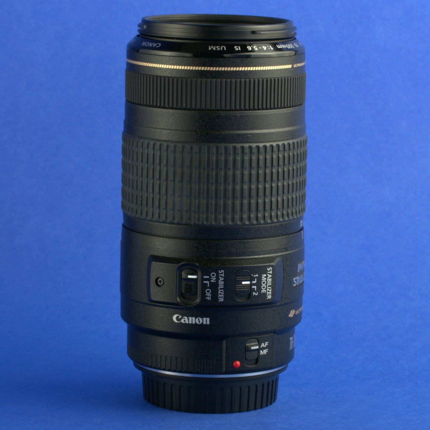 Canon EF 70-300mm 4-5.6 IS Lens Near Mint Condition