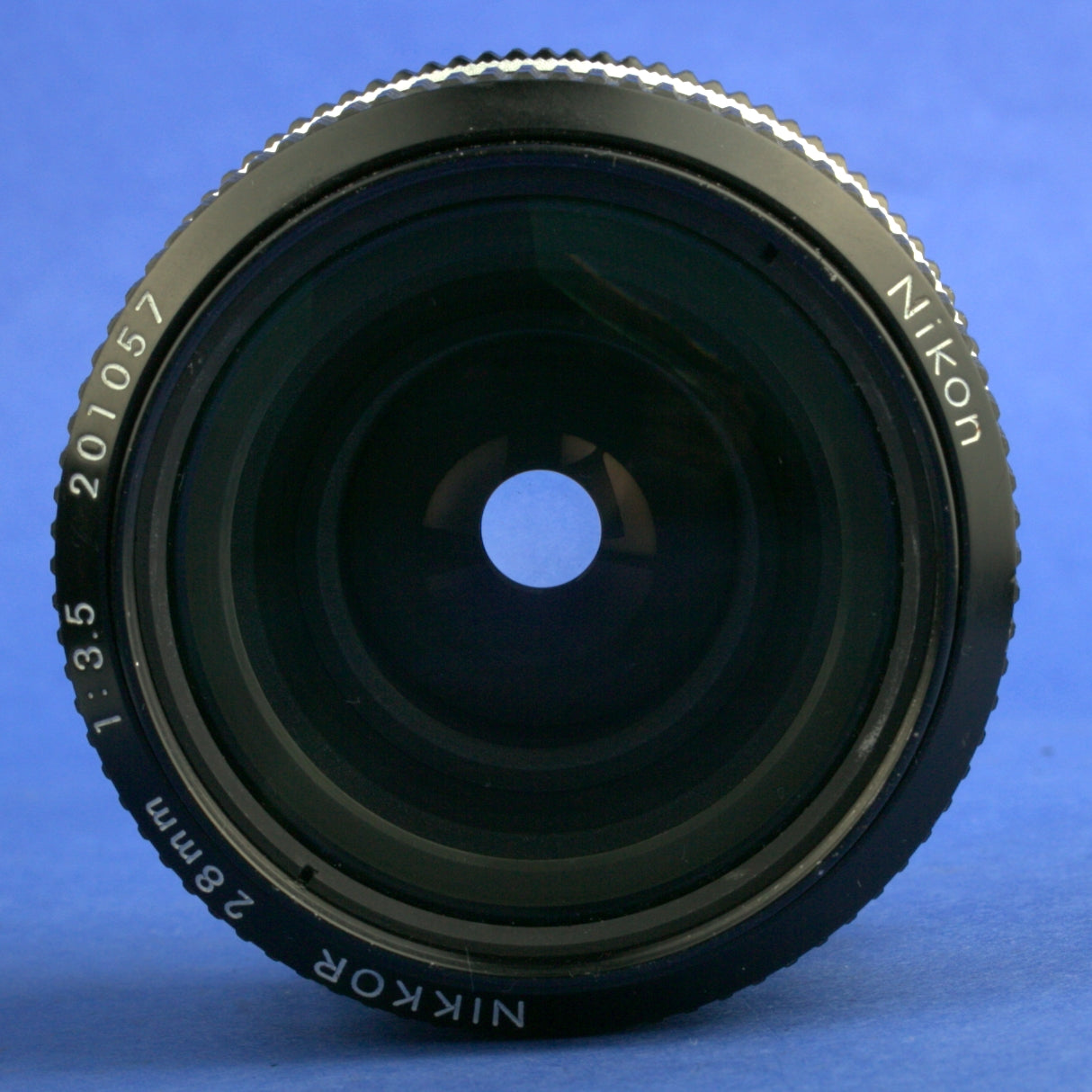Late Nikon Nikkor 28mm 3.5 Non-Ai Lens Rubber Focus