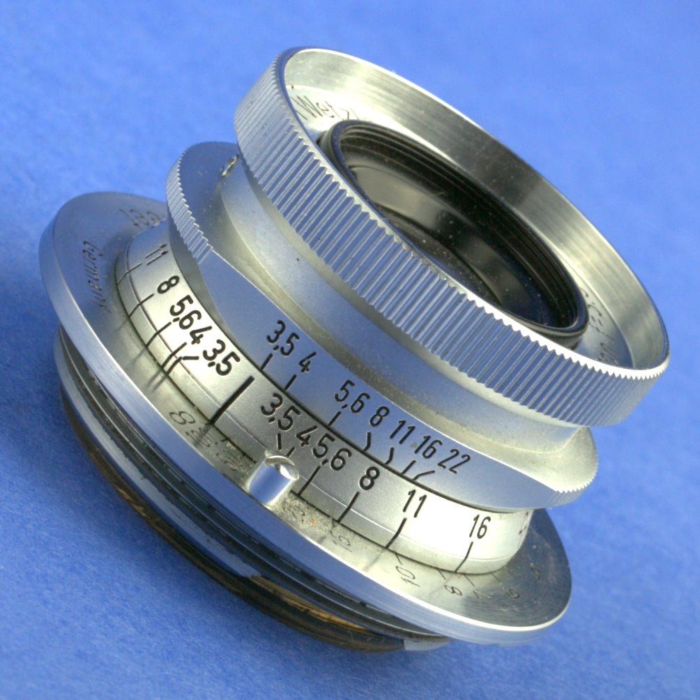 Leica Summaron 35mm 3.5 LTM Lens