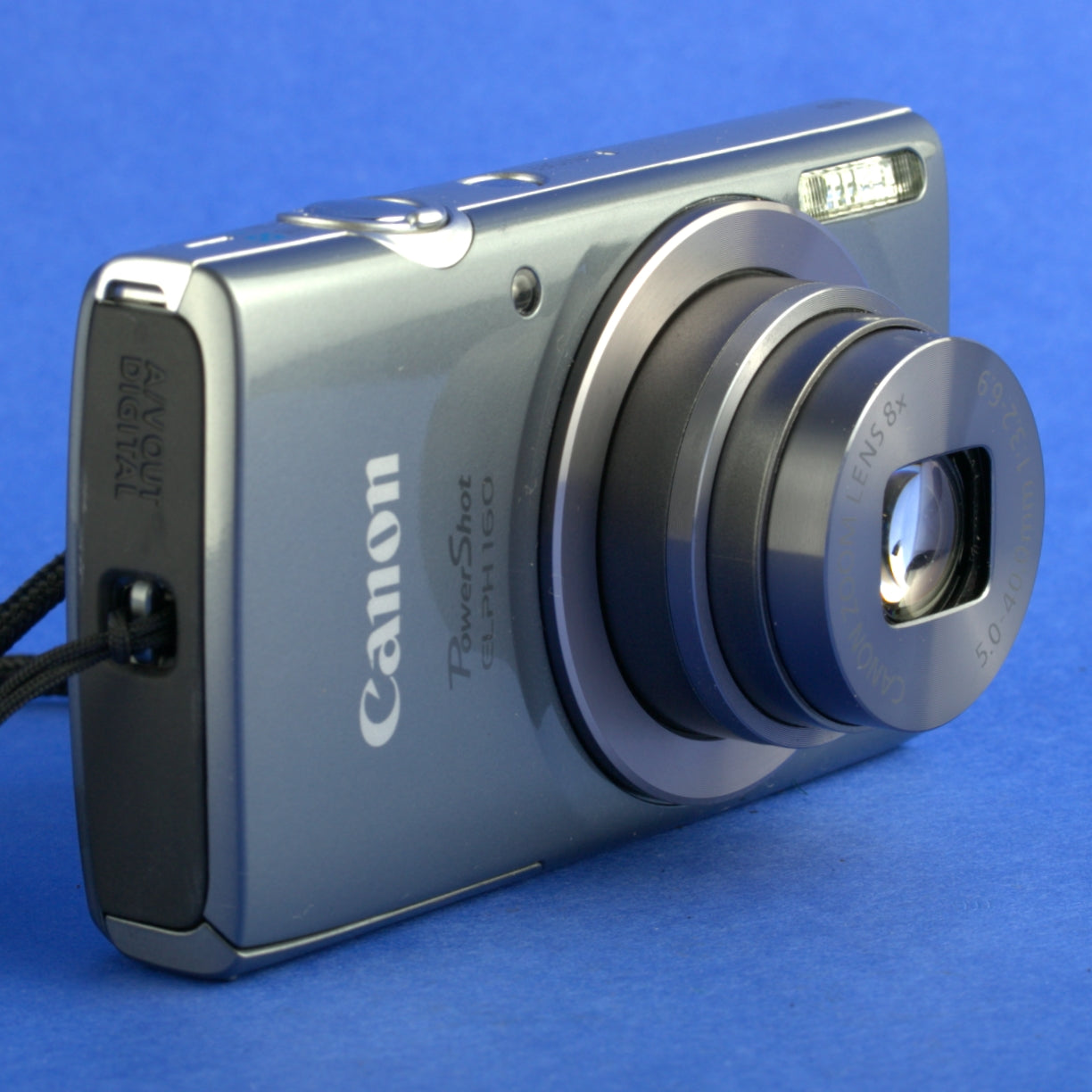 Canon Powershot ELPH 160 Digital Camera Beautiful Condition