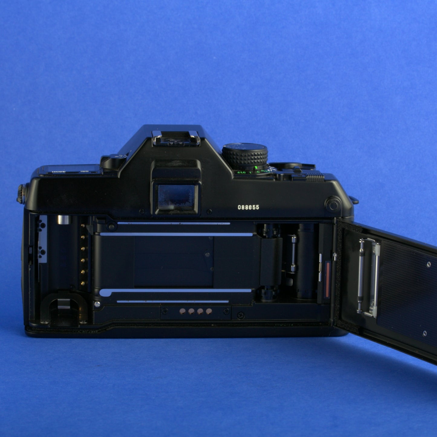 Contax 167MT Film Camera Body Not Working