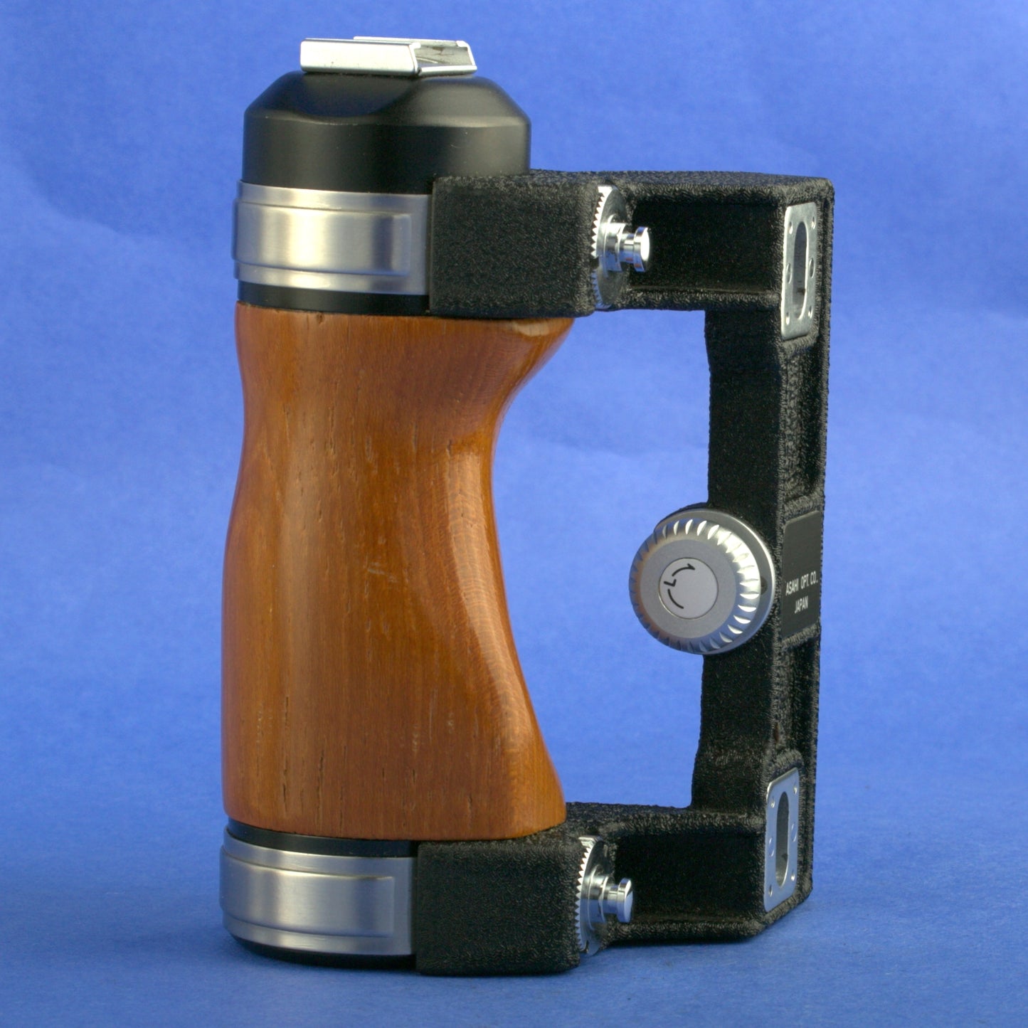 Pentax Wood Hand Grip for 67 6x7 Cameras