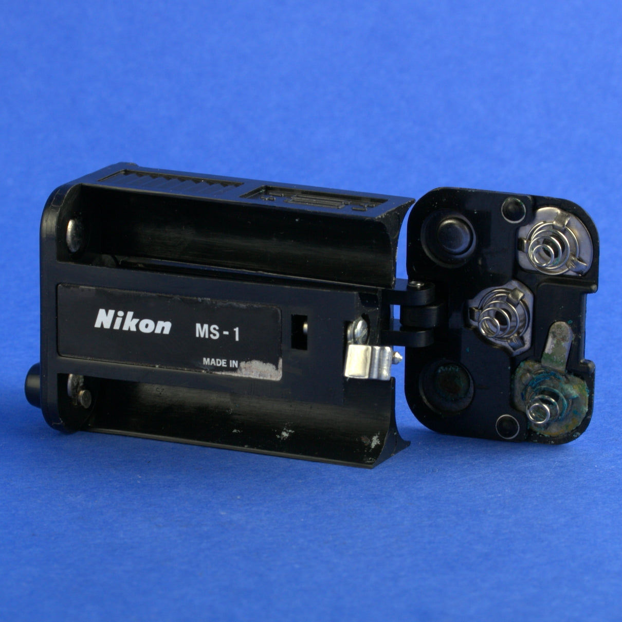 Nikon MD-2 Motor Drive for F2 Cameras Not Working