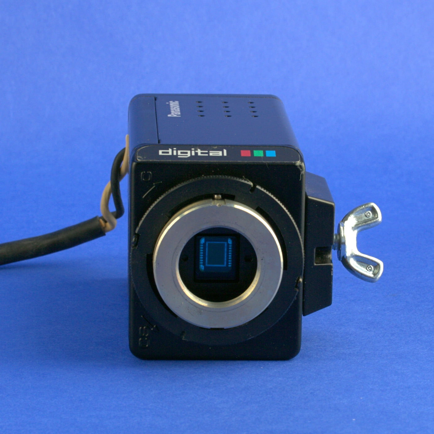 Panasonic GP-KR222 Digital CCD Camera with Toyo 12.5-75mm 1.8 Lens