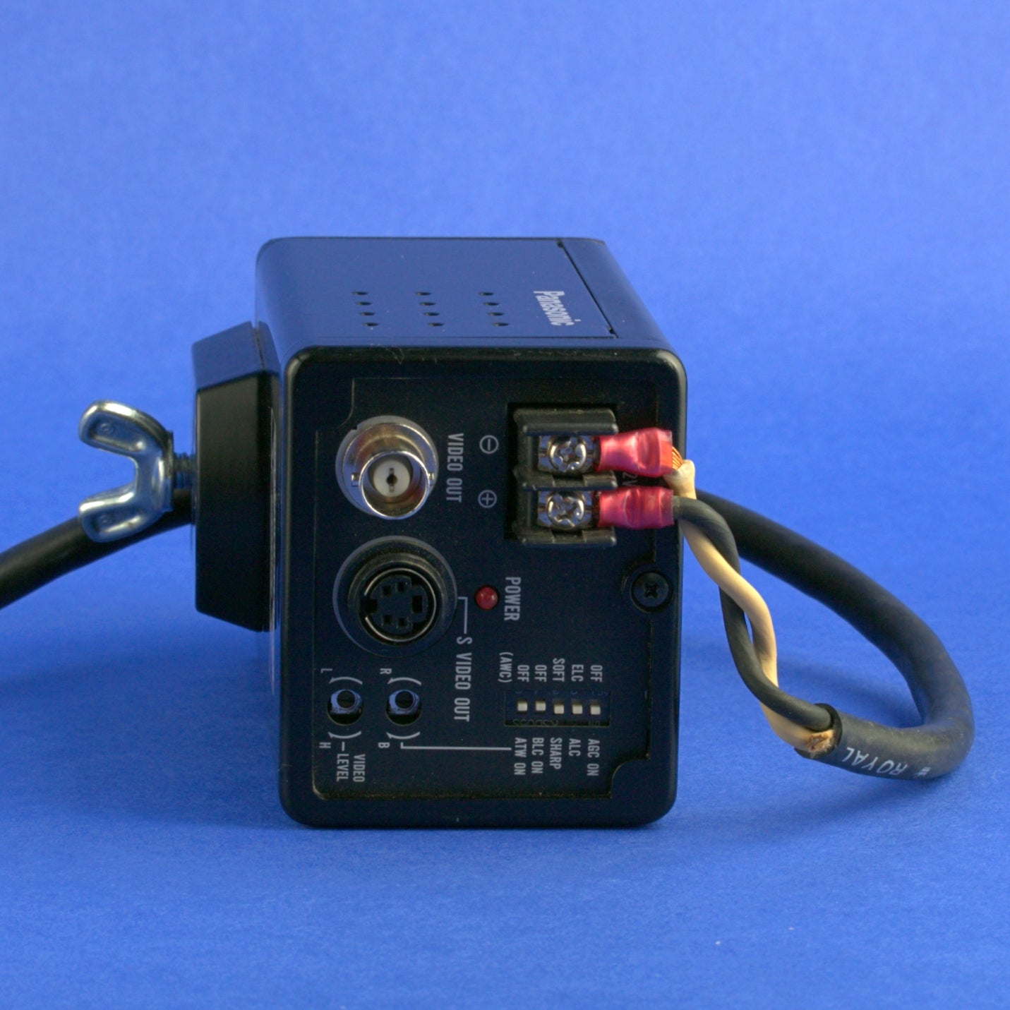 Panasonic GP-KR222 Digital CCD Camera with Toyo 12.5-75mm 1.8 Lens